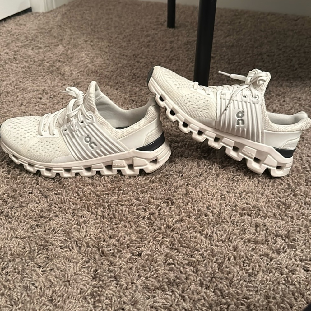 Women’s on clouds